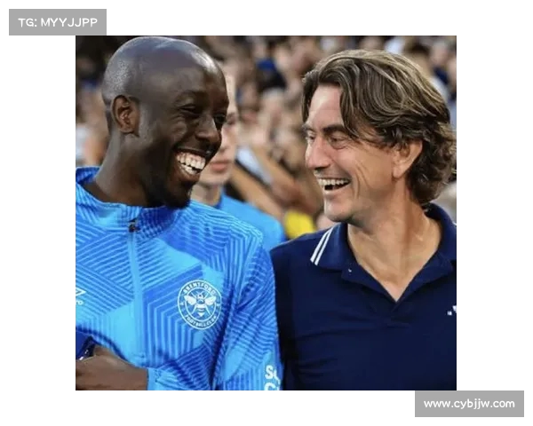 马塞洛曾提到希望内马尔关注杜埃,最终内马尔如愿关注杜埃事件揭秘 马塞洛曾提到希望内马尔关注杜埃,最终内马尔如愿关注杜埃事件揭秘